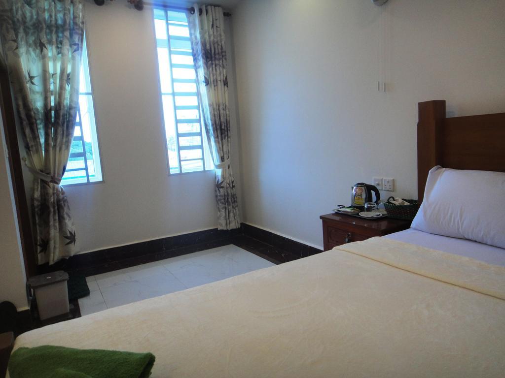 Marany Guesthouse Кампот Экстерьер фото
