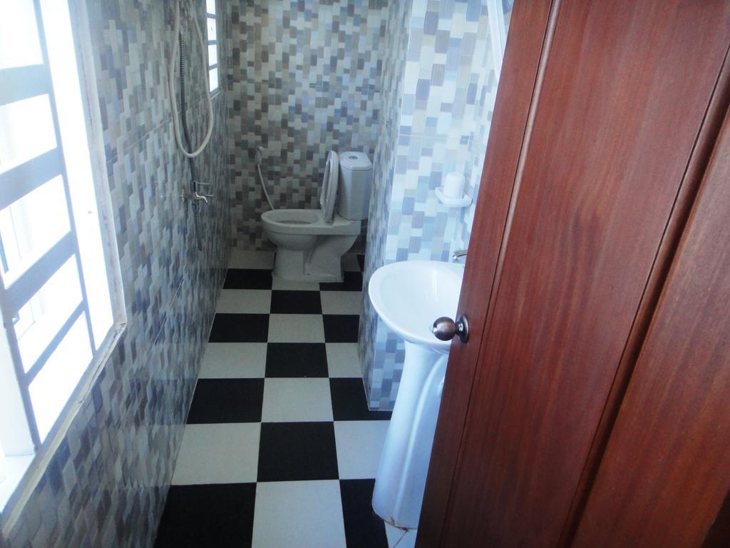 Marany Guesthouse Кампот Номер фото